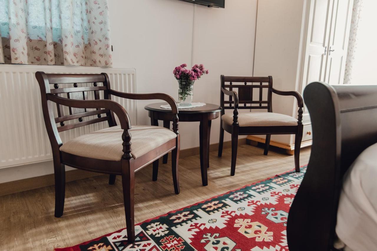 Complex Transalpina Hotel Aninisu din Vale Eksteriør billede